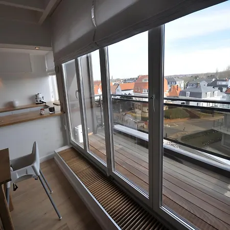 In With Balcony *